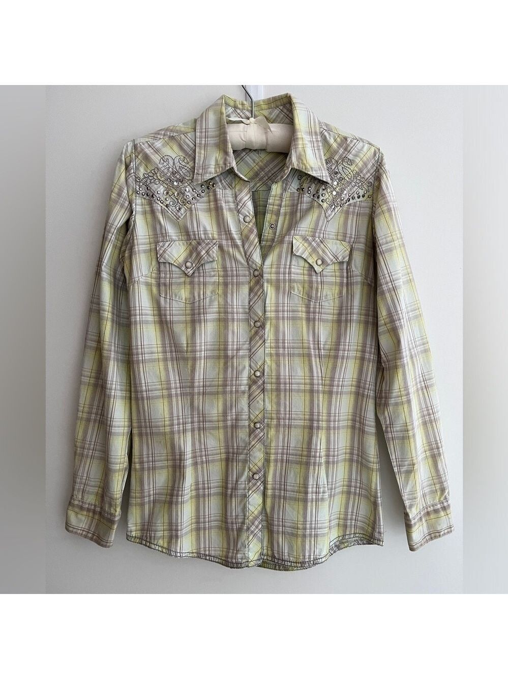 ROCK 47 Wrangler Pearl Snap Front Long Sleeve Plaid Shirt Embellished Embroidery